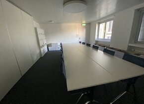 Büro: Willkommen an der Schaffhauserstrasse 339 in...