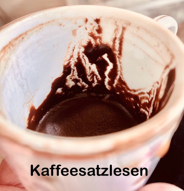 Kaffeesatzlesen bei Anlaessen, Feier oder individuell