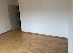 WG-Zimmer in Haus mit Garten – Ebikon LU