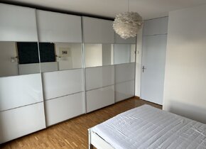 Möblierte Wohnung, 91 m2; mit Balkon und...