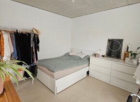 Möblierte 1.5 Zimmer-Whg zur befristeten Untermiete an...