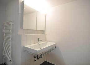 Charmante 3.5 Zimmer Wohnung mit Weitsicht zu vermieten