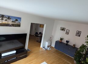 Schöne 2,5-Zimmer-Wohnung an ruhiger Lage im Kreis 4...