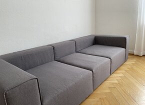 Designer-Sofa Riom von Atelier Pfister, entworfen von...