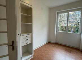 Charmante 2.5 Zimmer-Altbau-Wohnung
inmitten der...