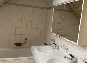 Renovierte 3.5 Maisonettenwohnung zu vermieten