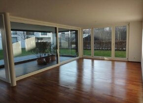 Nachmieter für 3.5 Zimmer Gartenwohnung mit Loggia und...