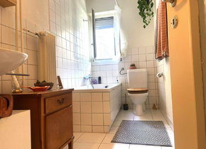 WG-Zimmer Zürich-Höngg mit Garten & 2 Büsi, direkt...