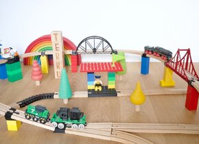 BRIO Bahn und DUPLO Kombinieren 