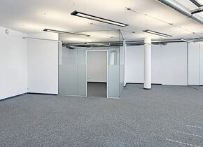 Bürofläche mieten: Zürichstrasse 72, 8306...