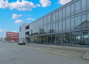 Gewerbefläche mieten: Zürichstrasse 72, 8306...