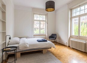 Möblierte Wohnung im Kreis 6 bis März 2025