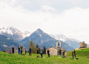 Yoga & Wildkräuter im Valposchiavo