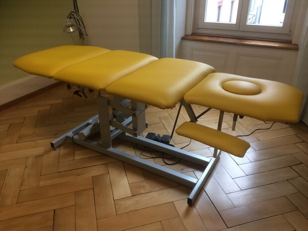 Massageliege elektrisch