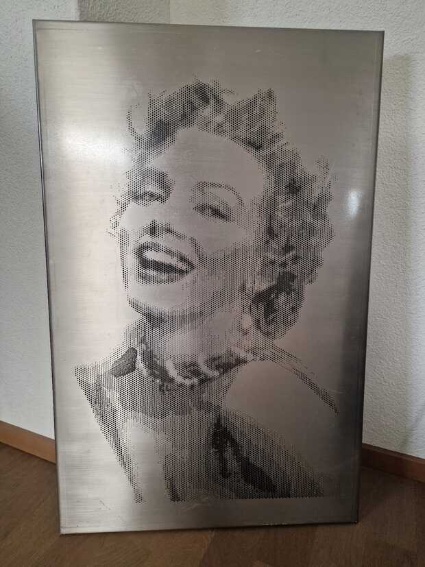 Marilyn Monroe in Gravur