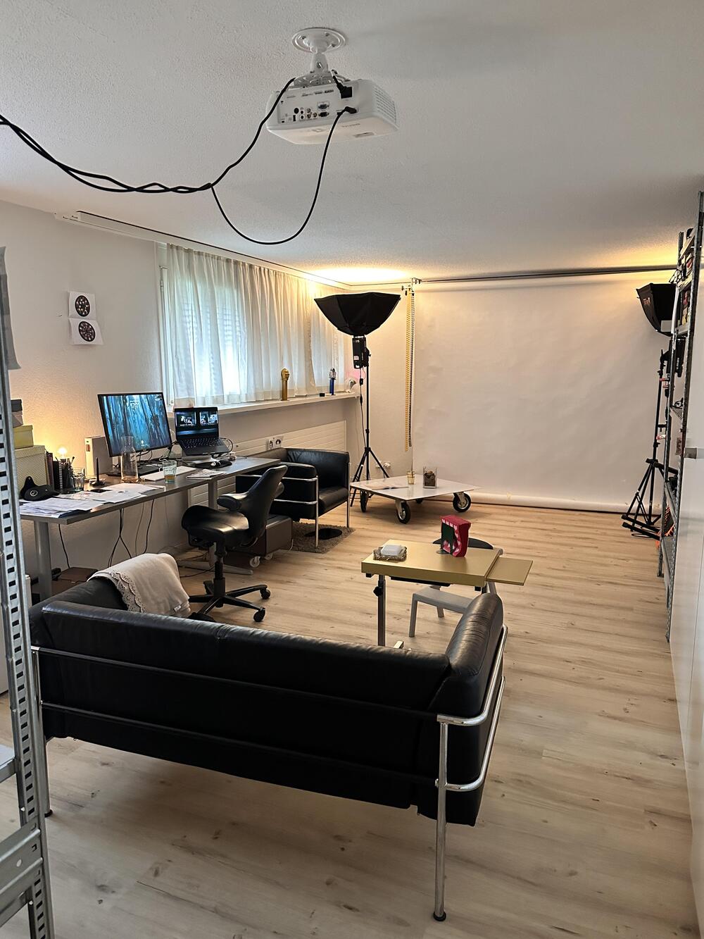 Atelier/ Büro/ Studio in Zürich-Wollishofen (Grenze...