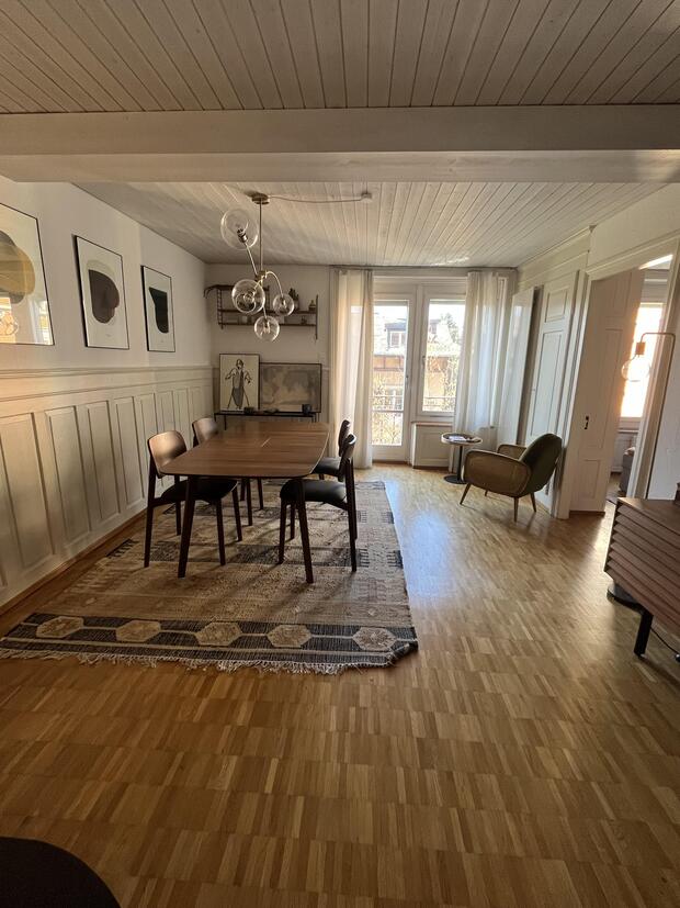 Sublet: Beautiful and quiet 4-room apartment centrally located.