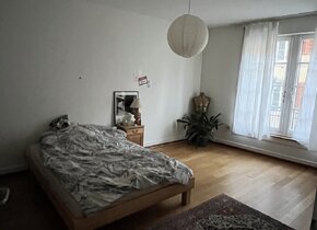 2,5-Zimmerwohnung mit Altbau-Charme in der Berner...