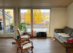 Grosses Zimmer in WG Haus mit Garten