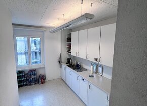 Büro nähe Kreuzplatz/Stadelhofen