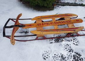 Vintage (1940?) steerable US Sled