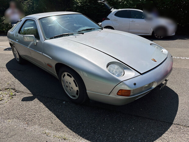 VERKAUFE ‚schönen Oldtimer an Liebhaber‘ Porsche 928...