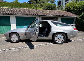 VERKAUFE ‚schönen Oldtimer an Liebhaber‘ Porsche 928...