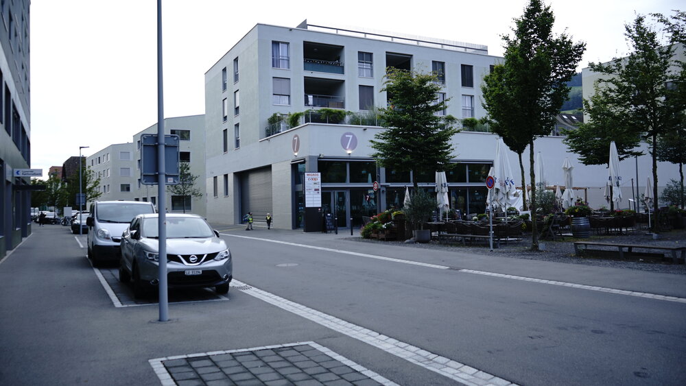 Moderne Konfortable 2.5 Zimmer Wohnung zur Untermiete...