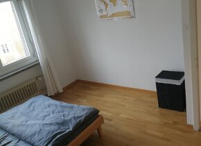 2 Zimmer Wohnung in Wiedikon zum tausch gegen grössere...