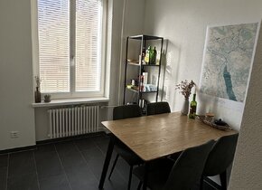 Zentrale ruhig gelegene 2.5 Whg. in Wiedikon zur...