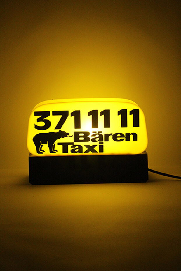 Vintage BÄREN TAXI - Dachleute, ein neu aufgebautes Original mit App-Control.