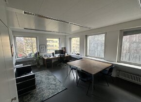 Studio/Office Space for Crypto Enthusiasts