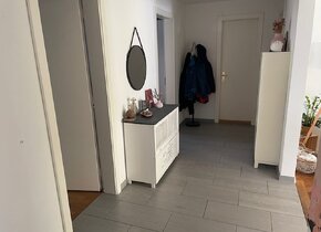 Wohnungstausch: Bieten 4.5 Zimmer Wohnung in 3013 gegen...