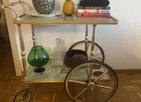 Schicker Barwagen aus den Sixties