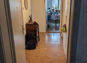 Gemütliche 3 Zimmer Dachwohnung in Liebefeld