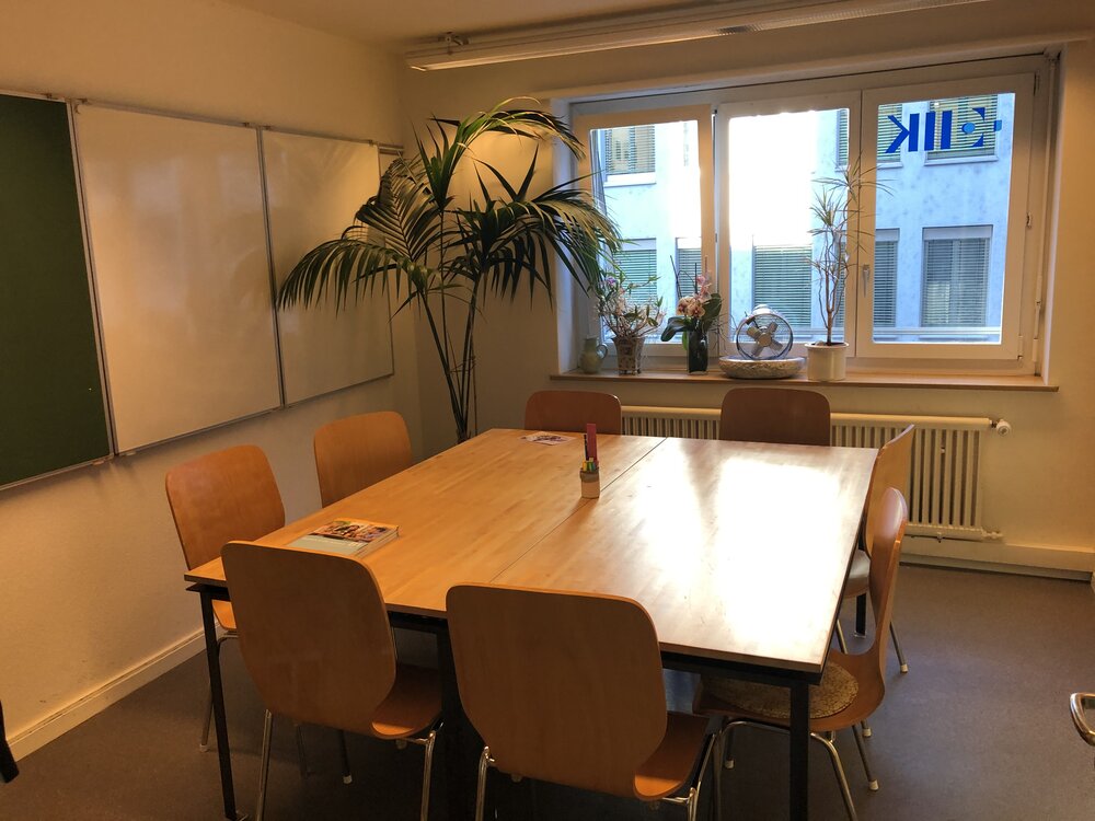 Separates Büro nahe HB und ETH