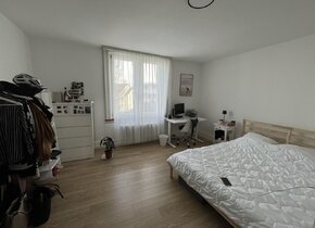 Möbeliertes Zimmer in 3.5 Zimmer WG zur Untermiete in...