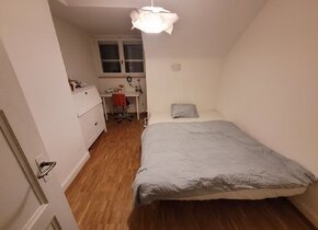 furnished room to rent on Bruderholz, 550,- inkl