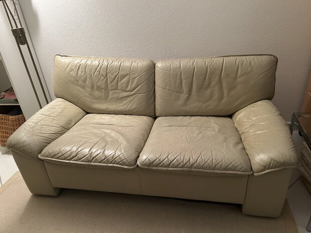 Gratis Vintage-Leder-Sofa beige